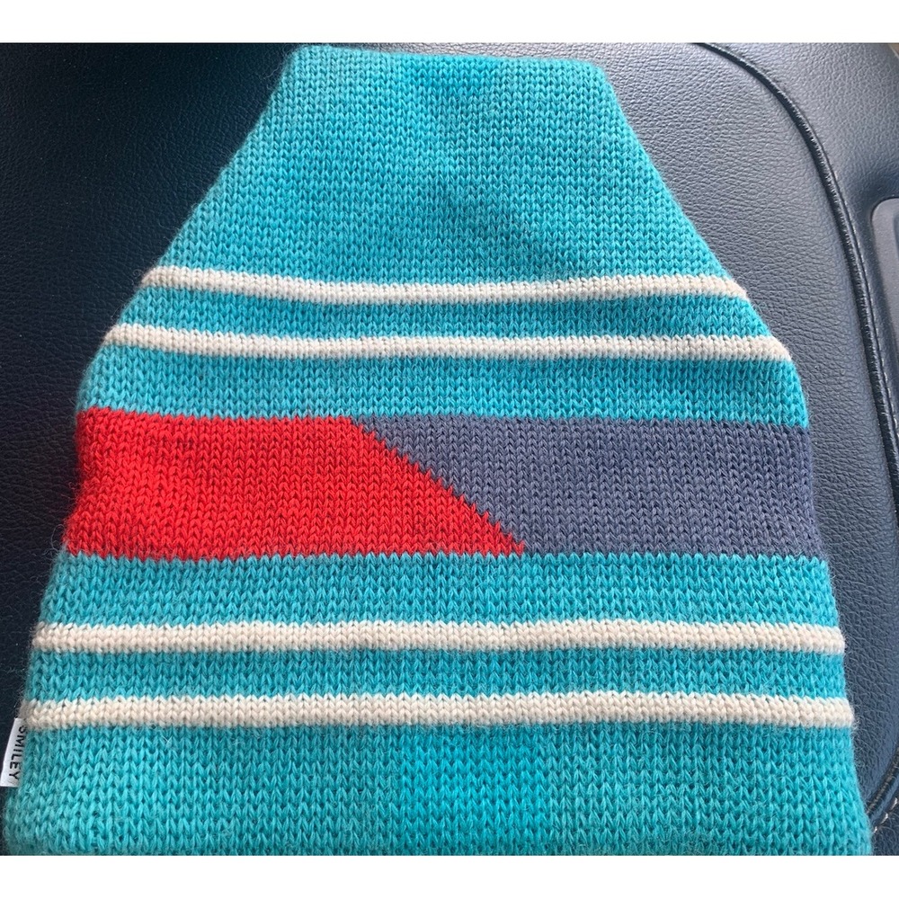 Vintage Smiley Wool Winter Hat rare mountain 🏔graphic Sparks Nevada Old stock